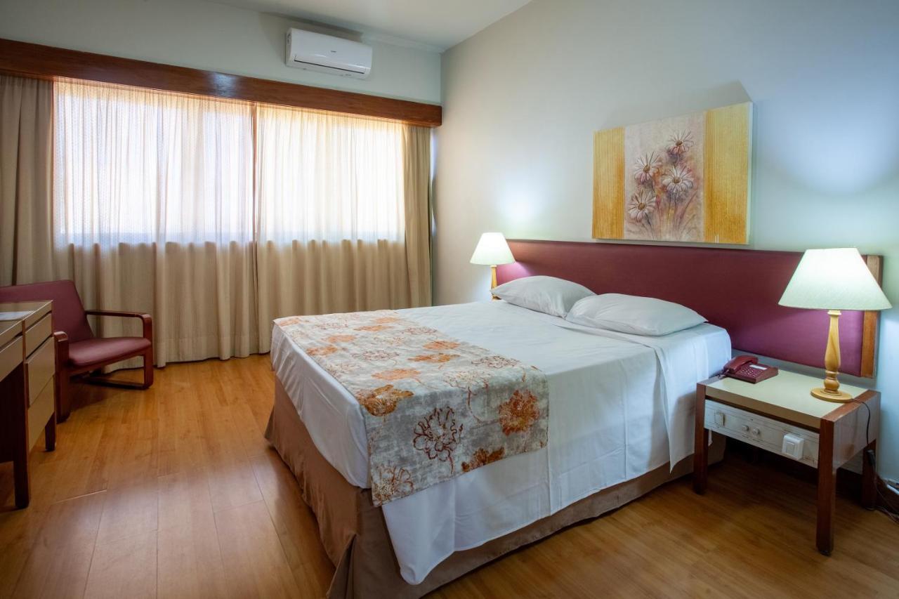 Hotel Nacional Inn เบโลโอรีซอนชี ภายนอก รูปภาพ