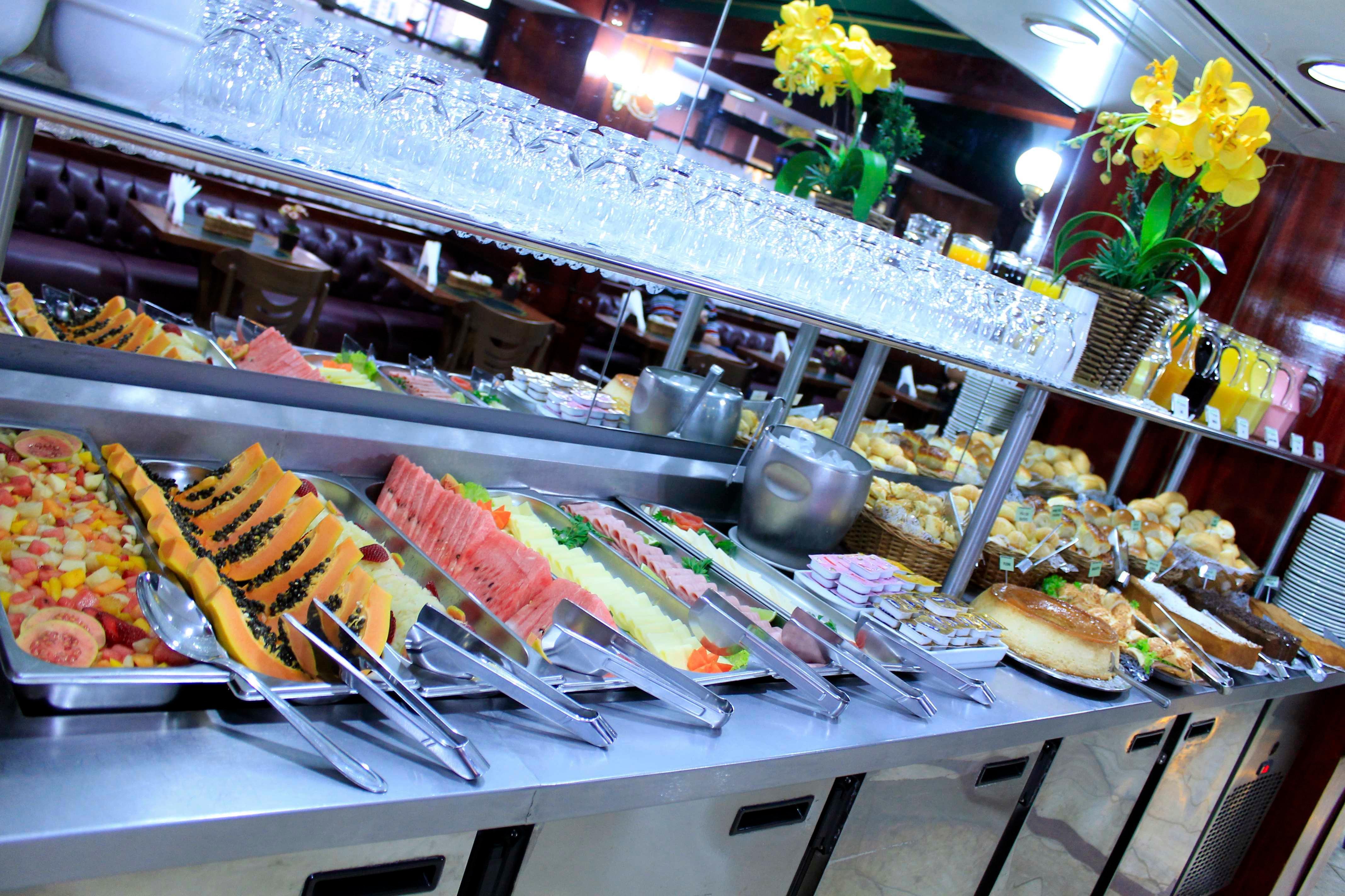 Hotel Nacional Inn เบโลโอรีซอนชี ภายนอก รูปภาพ