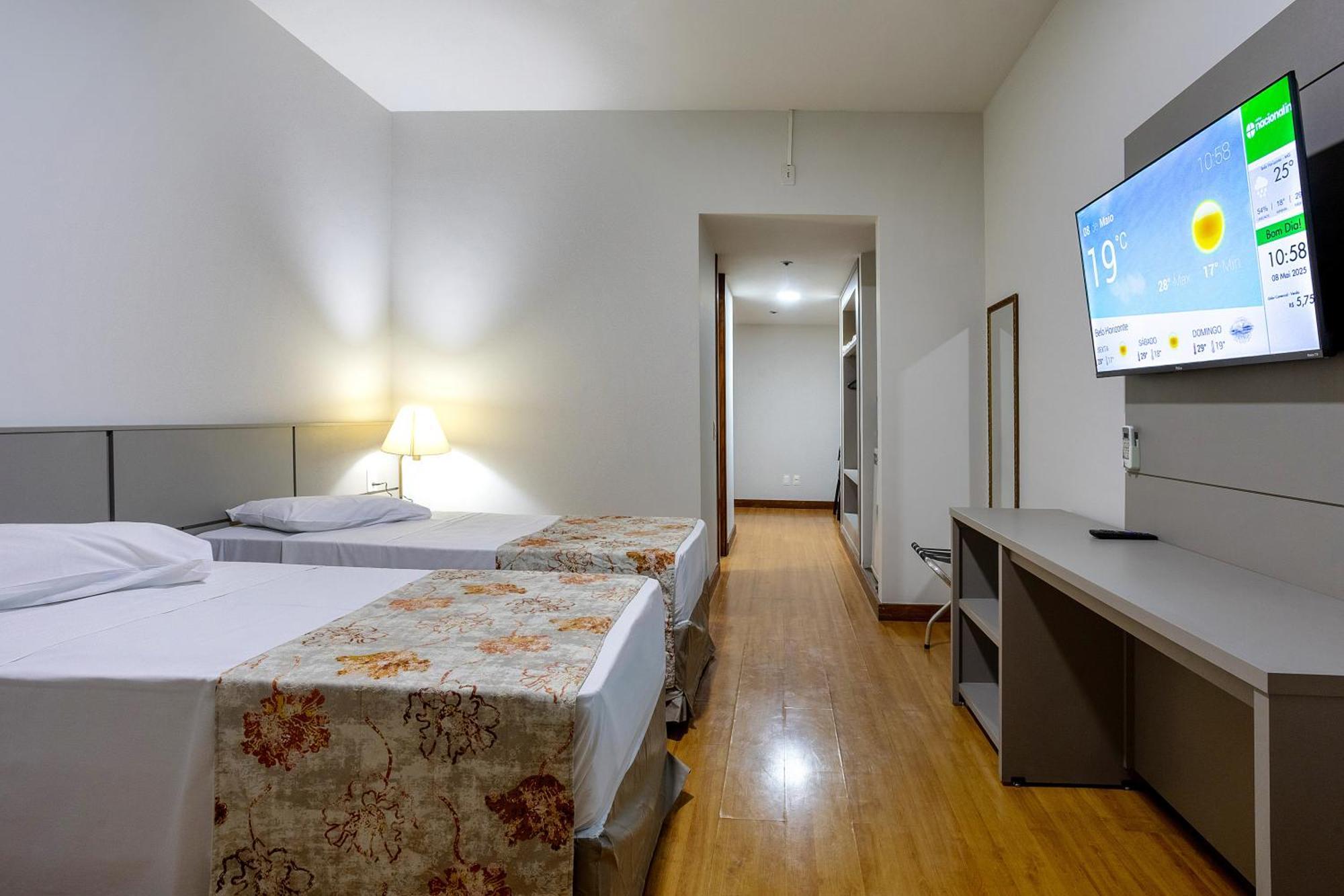 Hotel Nacional Inn เบโลโอรีซอนชี ภายนอก รูปภาพ