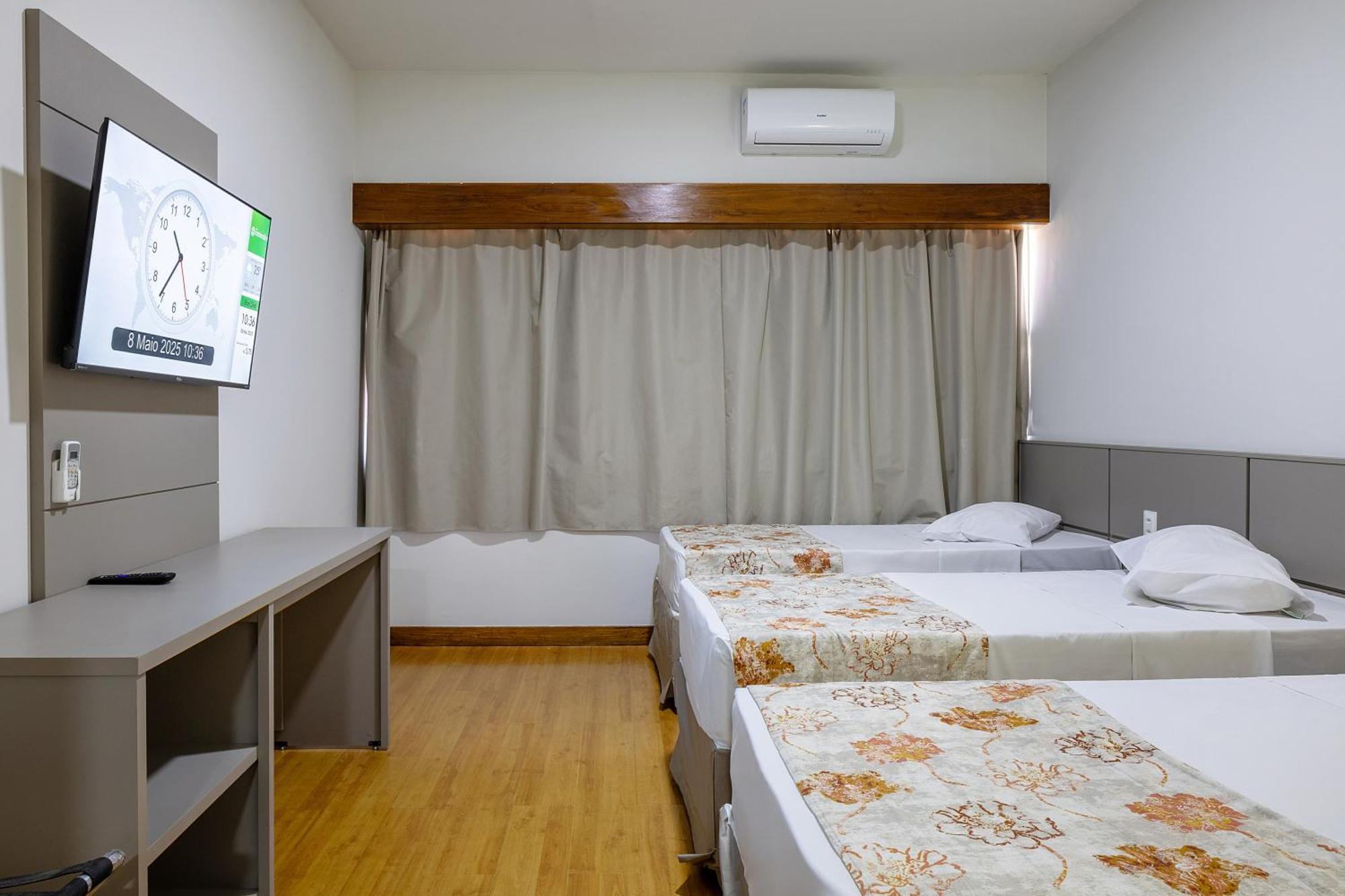 Hotel Nacional Inn เบโลโอรีซอนชี ภายนอก รูปภาพ