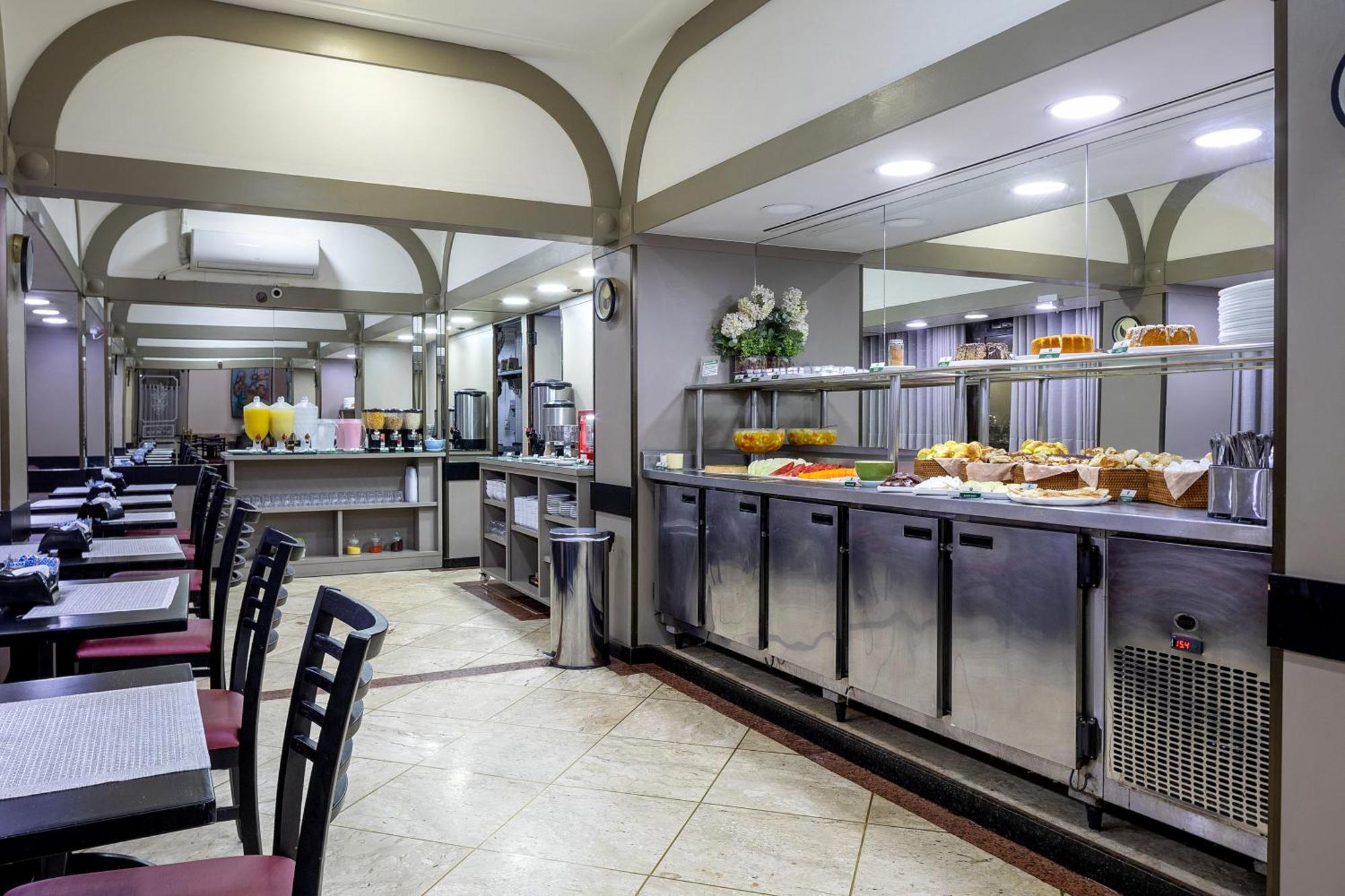 Hotel Nacional Inn เบโลโอรีซอนชี ภายนอก รูปภาพ