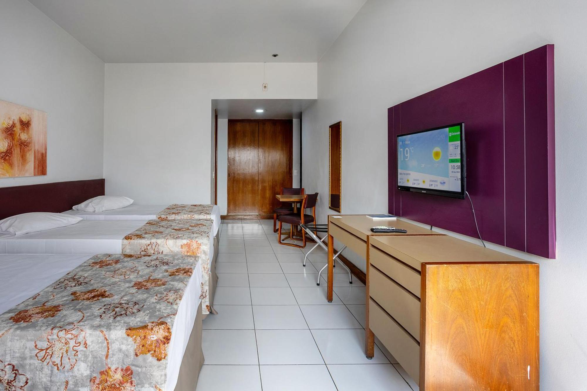 Hotel Nacional Inn เบโลโอรีซอนชี ภายนอก รูปภาพ